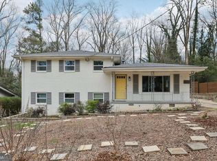 3133 Columbia Woods Dr, Decatur, GA 30032