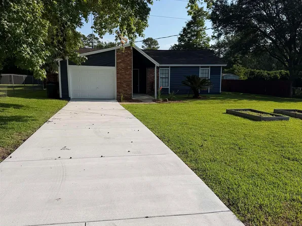 2434 Dundee Dr, Tallahassee, FL 32308