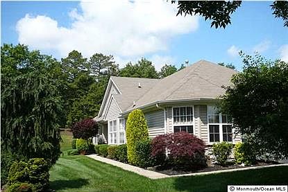 1st image of 32 Strawberry Ln