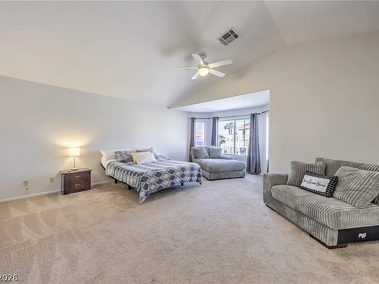 271 Sunshine Springs Ct — Photo 22