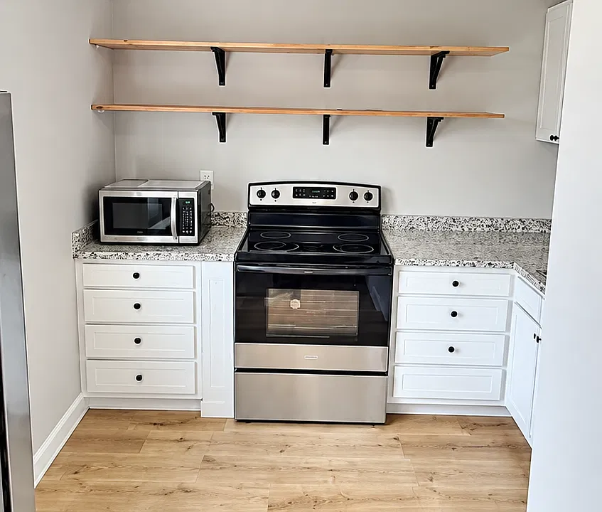 1229 W North Ave #303