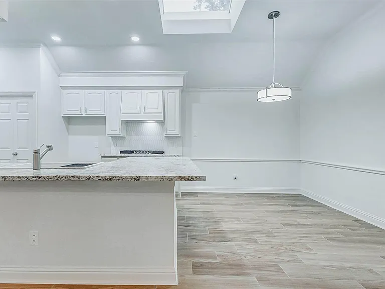 1918 Supplejack Ct — Photo 8