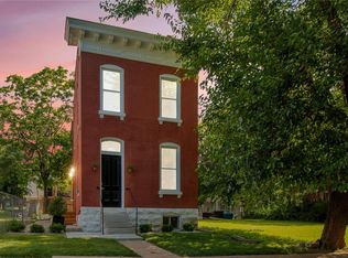 2612 Caroline St, Saint Louis, MO 63104