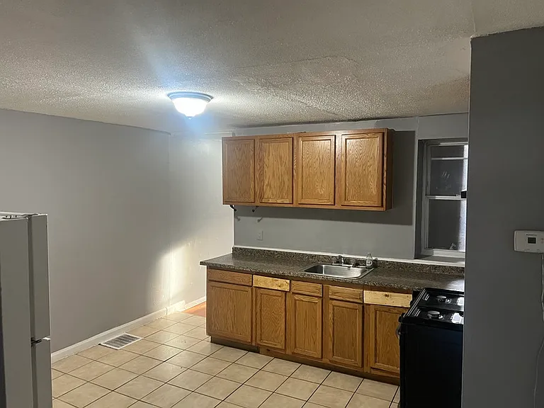 257X McCulloh St #1 — Photo 1