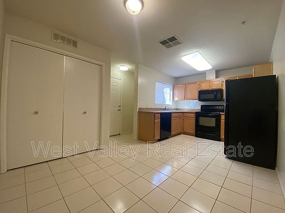 5th image of 600 Hosking Ave #20C