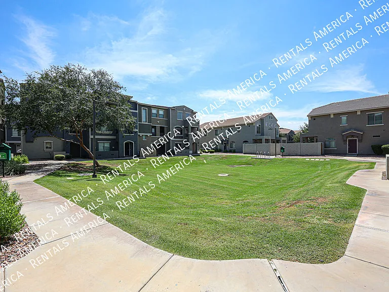 2402 E 5th St #1515 — Photo 48