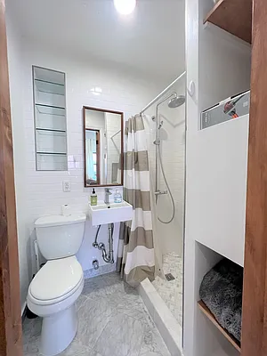 Rented by Oxford Property Group | media 27