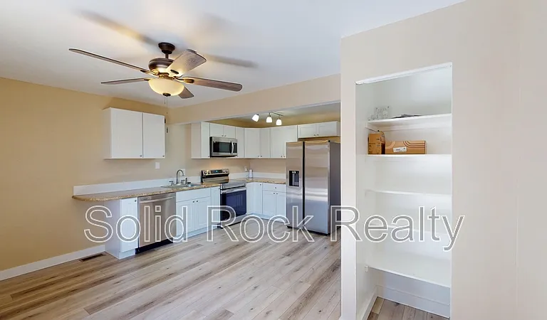 5561 Dunbar Ct #1 — Photo 4