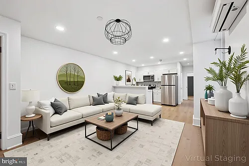 1637 W Girard Ave #1 Photo 1