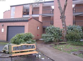 151 Oswego Smt, Lake Oswego, OR 97035