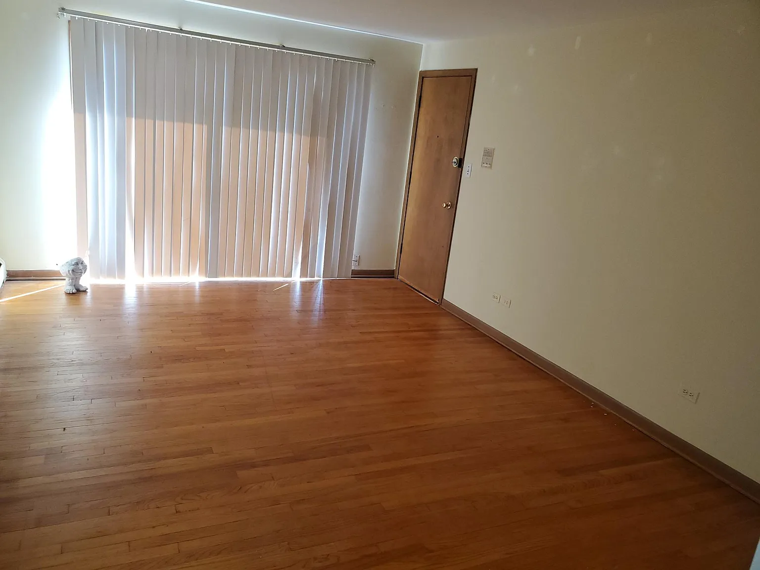 6241 N Northwest Hwy — Photo 2