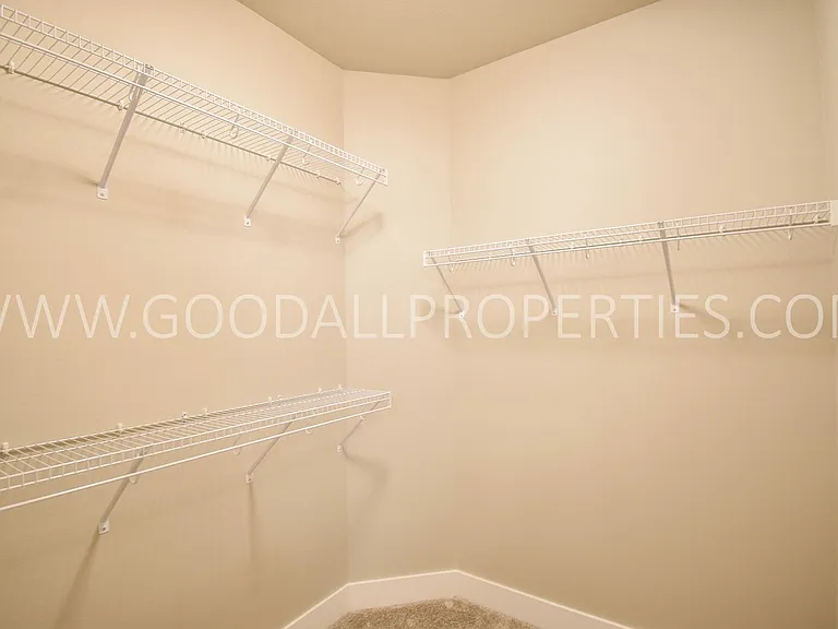 342 N Warrior Ln — Photo 18