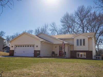 1324 7th St N, Cannon Falls, MN, 55009