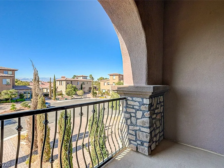 8490 Via De Bellasidra Ct — Photo 67