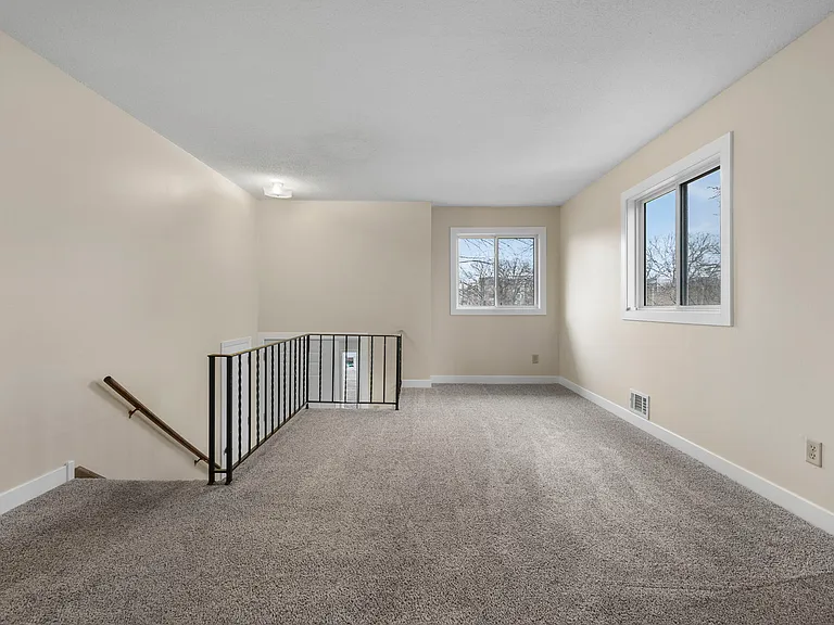 2221 82nd St W — Photo 22