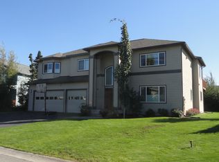 11173 Bluff Creek Cir, Anchorage, AK 99515