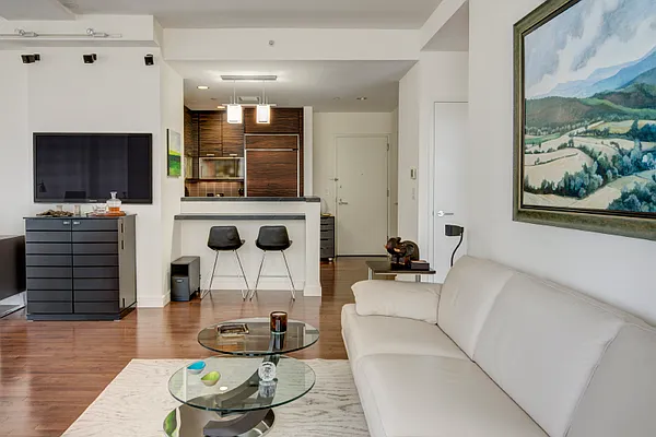 Sold by Compass | media 20