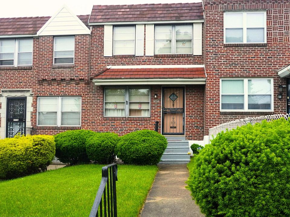 1st image of 6592 W Walnut Park Dr