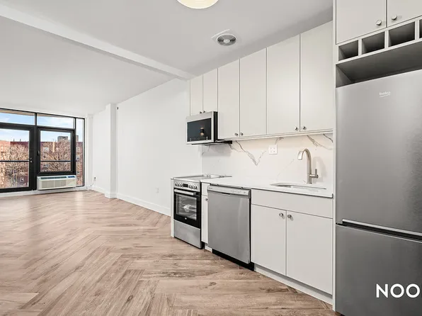 706 Ocean Parkway image 1 of 37