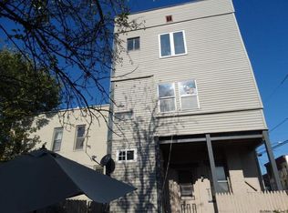 81 Robin St APT D, Albany, NY 12206