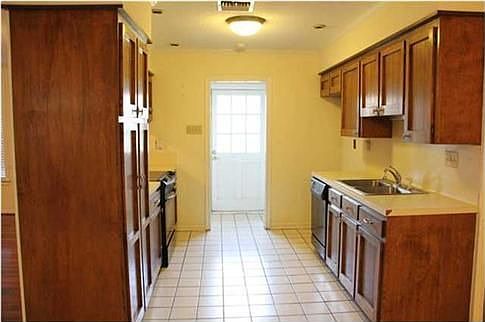 4th image of 316 Renwood Cir