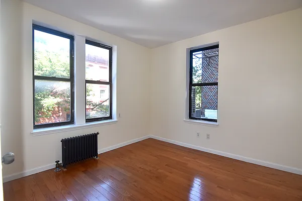 Rented by Triplemint | media 4