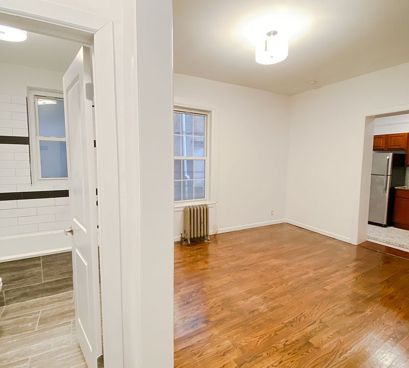 1st image of 1137 President St APT 1