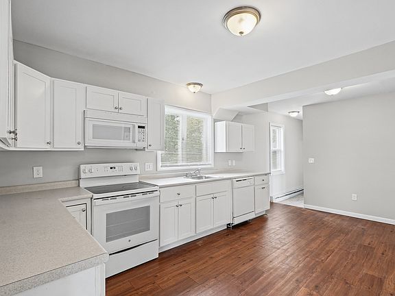2nd image of 31 Calhoun Ave #2