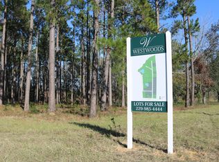 Merganser Ln, Moultrie, GA 31768