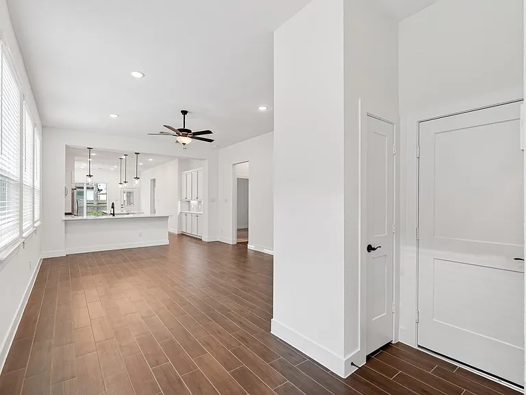 295 Mallards Rim Dr — Photo 4