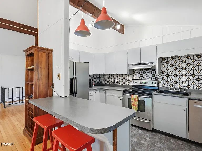 211 Water View Dr — Photo 7