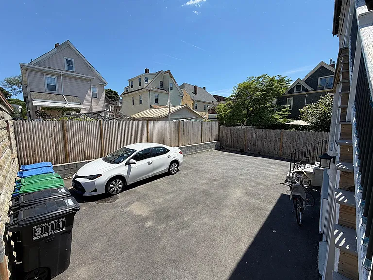 9 Bartlett St #2 — Photo 13