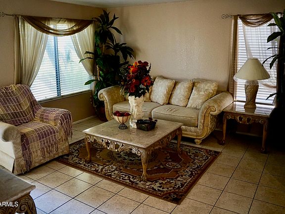 3rd image of 10705 W MONTECITO Avenue