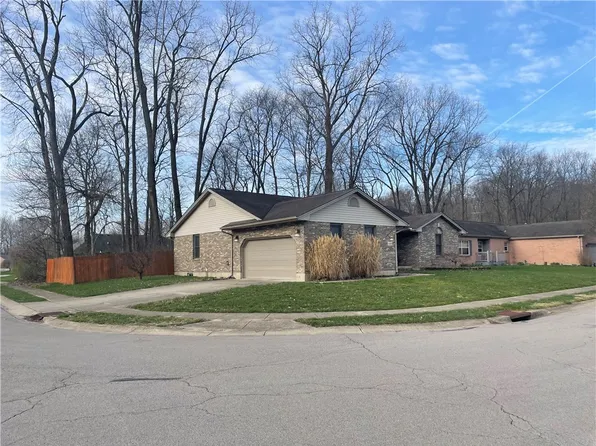 108 Esther Dr, Lewisburg, OH 45338