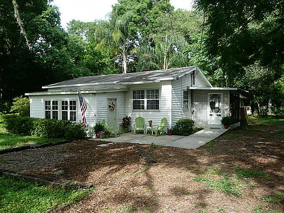 2nd image of 457 S Sparkman Ave