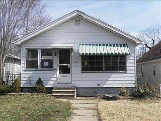 1st image of 522 S 32nd St