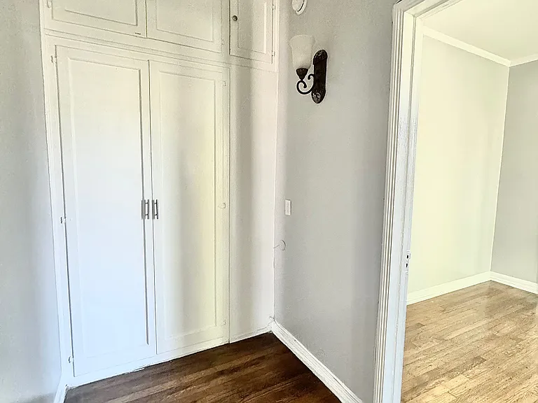 La Leyenda Apartments — Photo 46