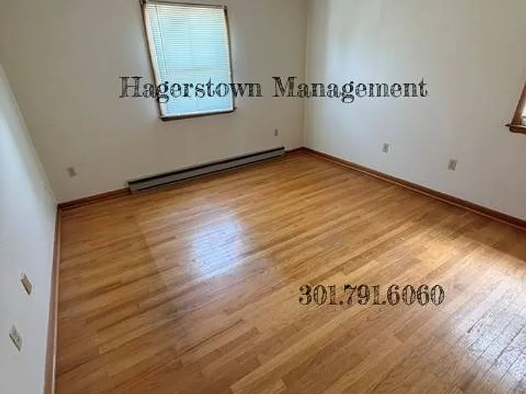 807-811 Linwood Rd — Photo 11