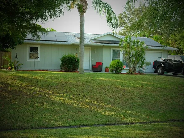 825 SW Amethist Ter, Port Saint Lucie, FL 34953