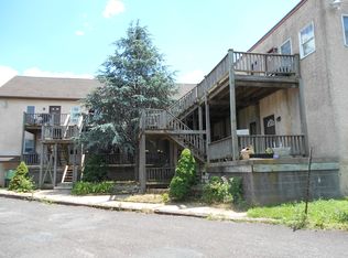 22 N Main St #13, Coopersburg, PA 18036