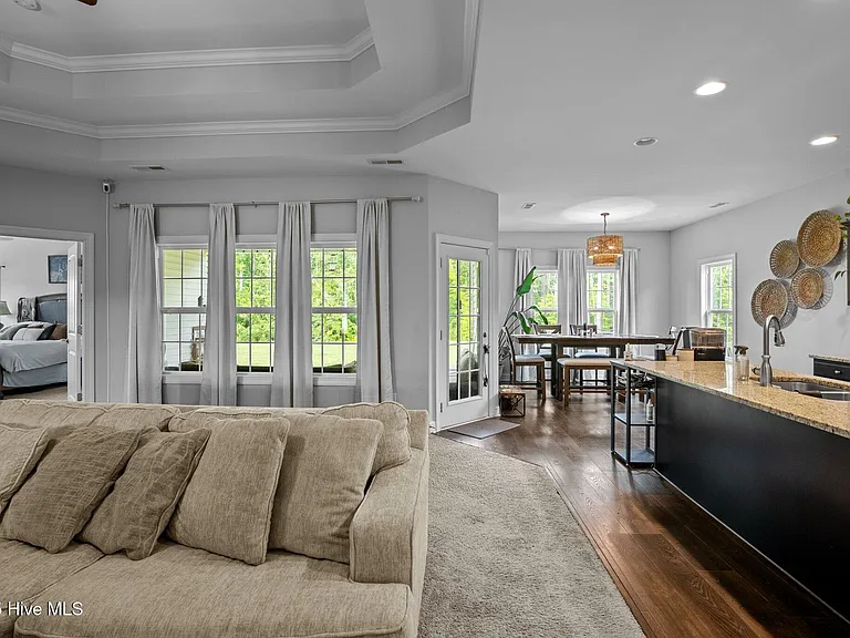 2014 Snapper St — Photo 10