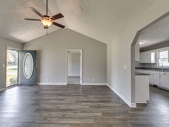 4th image of 5816 Montaque Ave