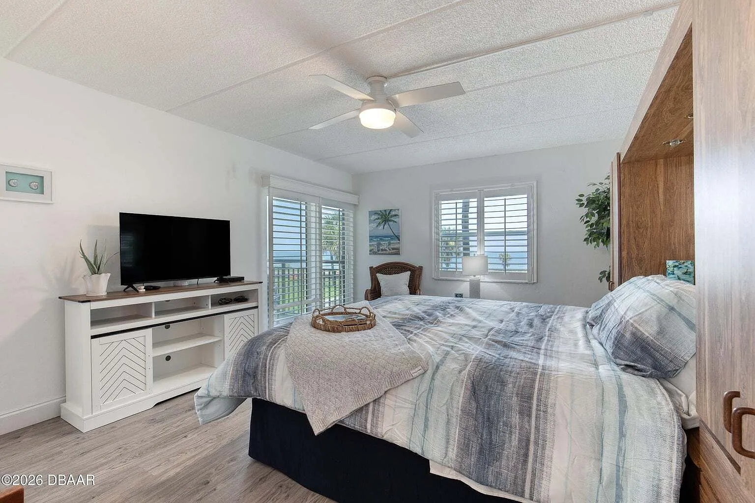 2290 Ocean Shore Blvd #1-207 - 1 — Photo 4
