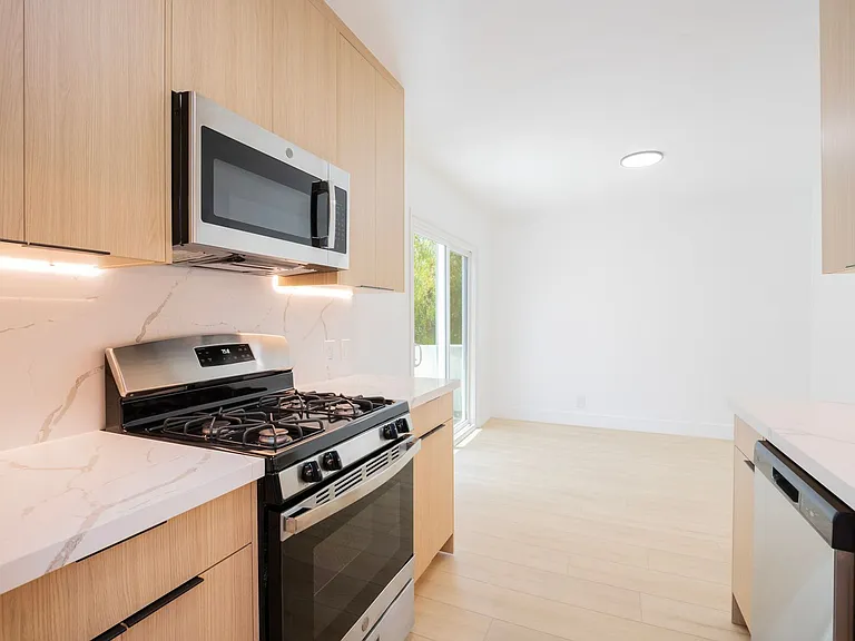 3729 Glendon Ave — Photo 4