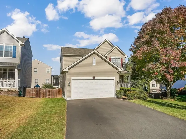 15575 Catamaran Ct, Dumfries, VA 22025