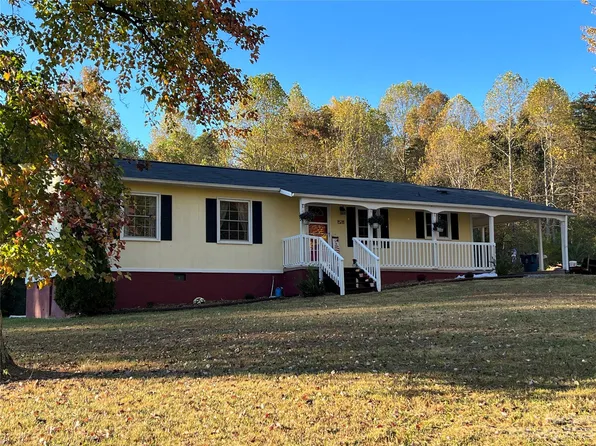 1528 Miller Hill Rd, Lenoir, NC 28645
