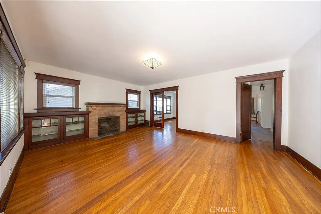 3 bed, 1400 sqft, $5,000 — Photo 2