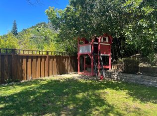 80 Corte Toluca, Kentfield, CA 94904