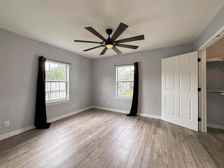 730 Dunkley Dr — Photo 22