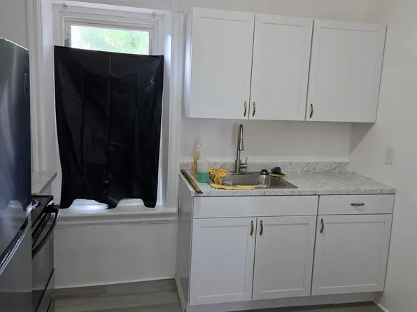 100-102 N 9th St, Allentown, PA 18102